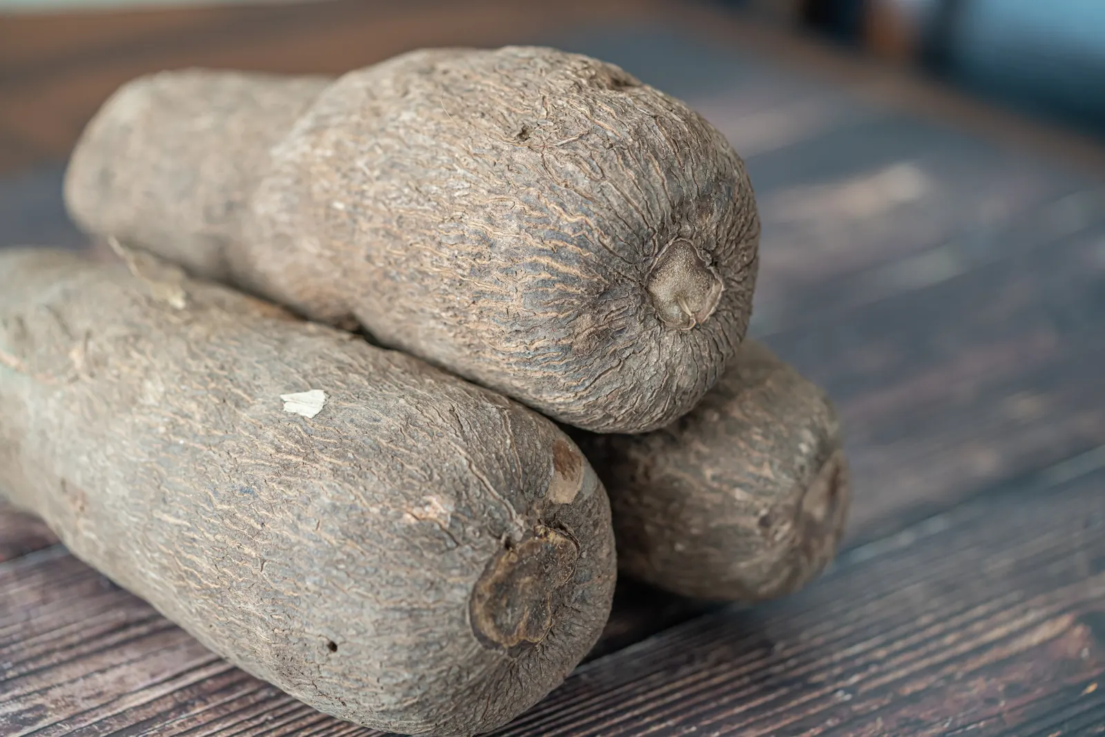 Whole yam tubers